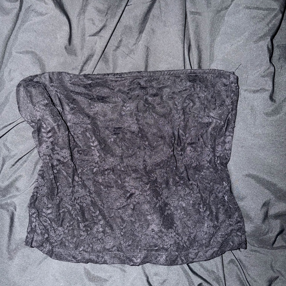 Edikted Charcoal Lace Strapless Crop Top